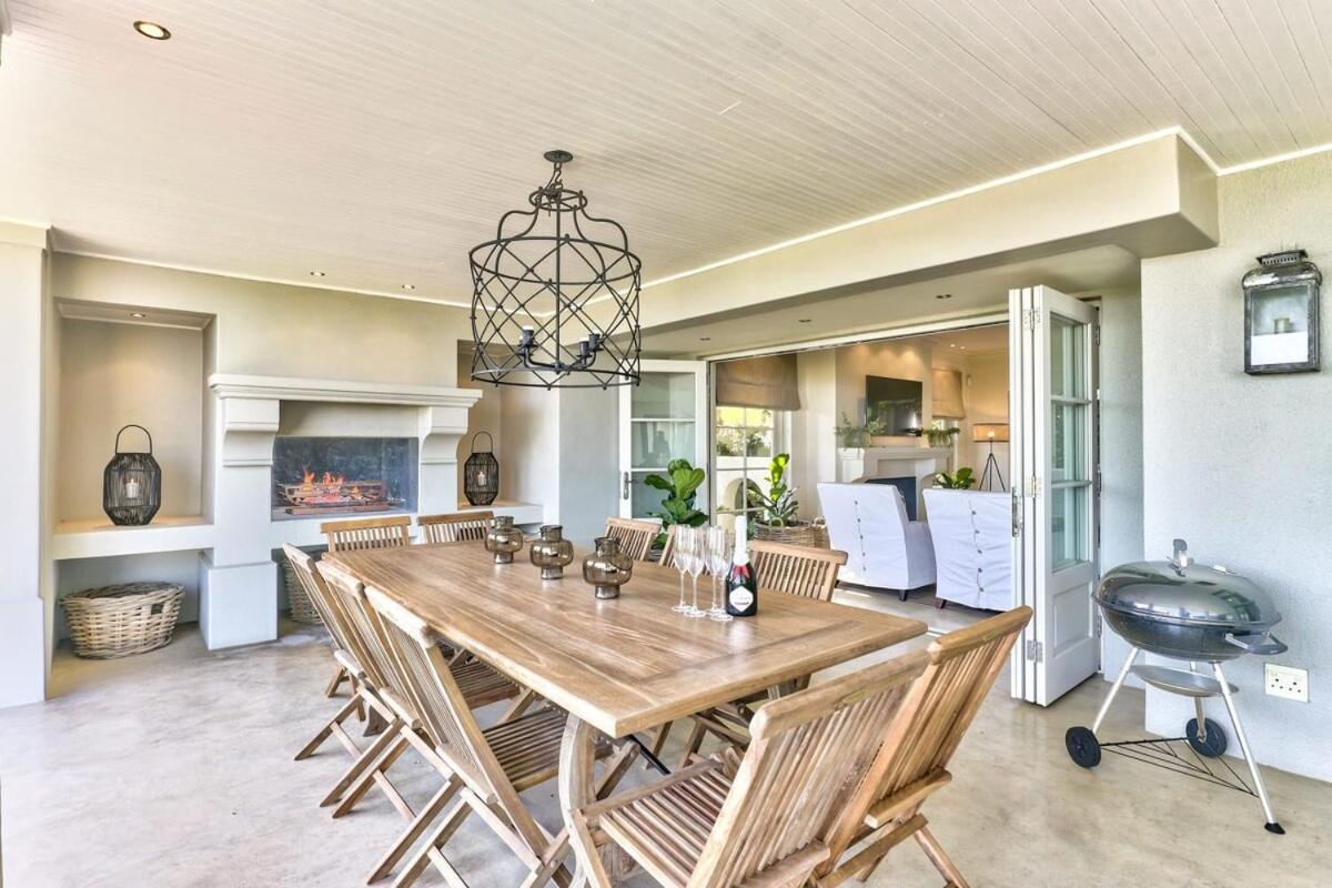 Lush Family Home In Prestigious Area Fokváros Kültér fotó